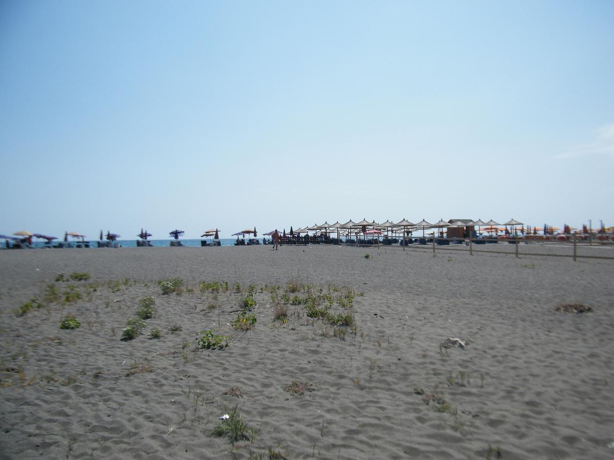Hotel Aquarius Velipojë Zewnętrze zdjęcie